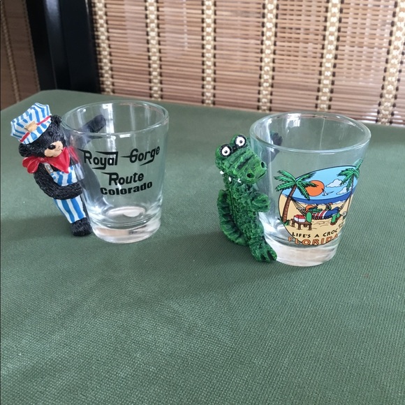 Vintage Other - Super Cute Vintage Souvenir Shot Glasses